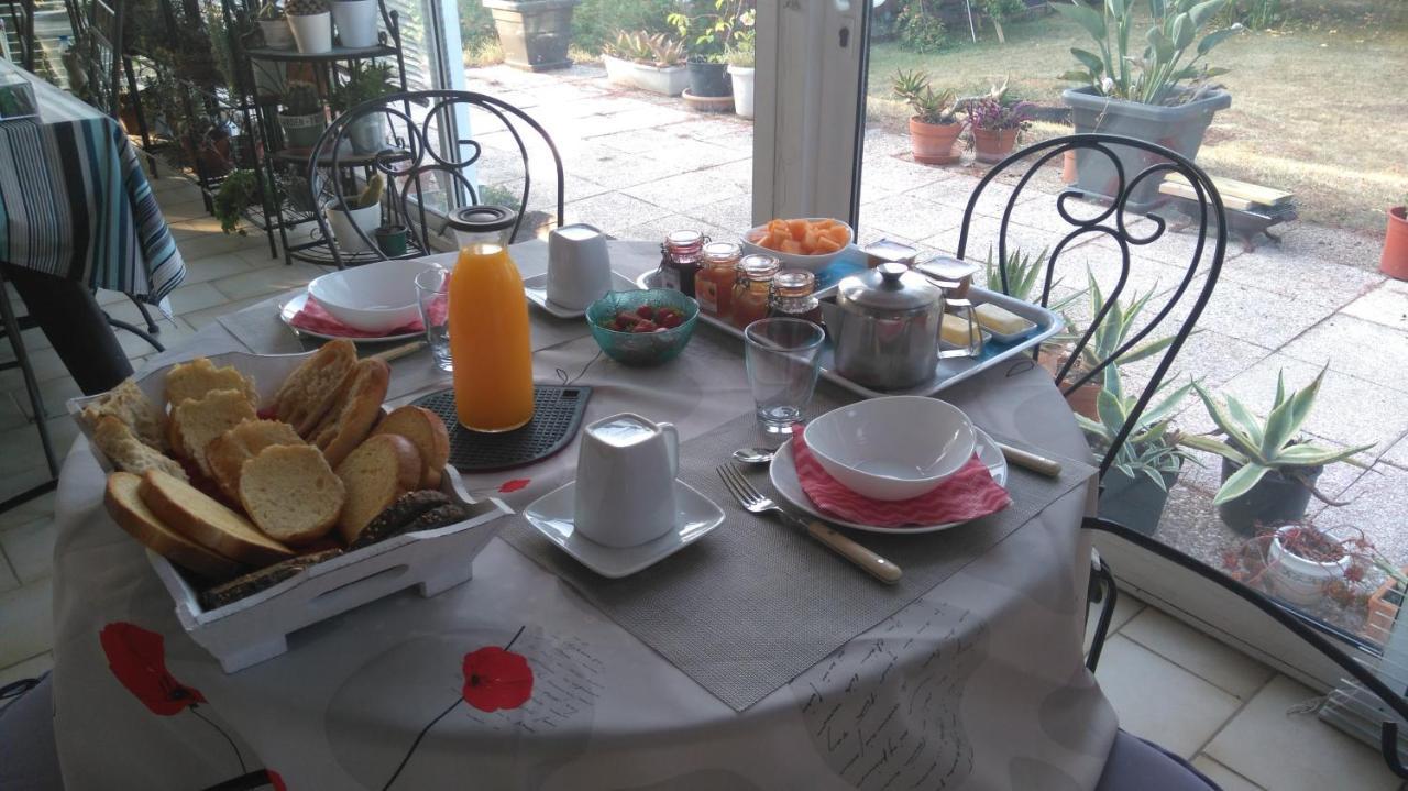 Les Aubretias Bed & Breakfast Fénay Dış mekan fotoğraf